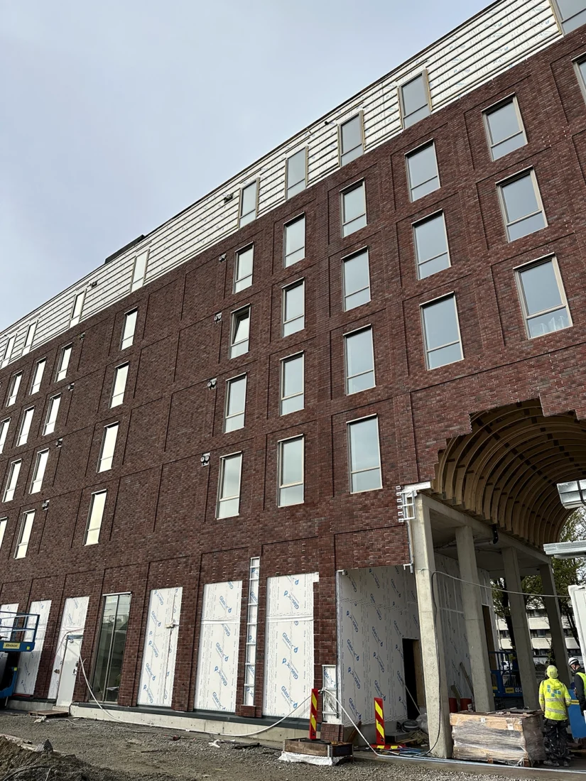 skeiane stasjon, nybygg i sandnes. detaljer fra fasaden