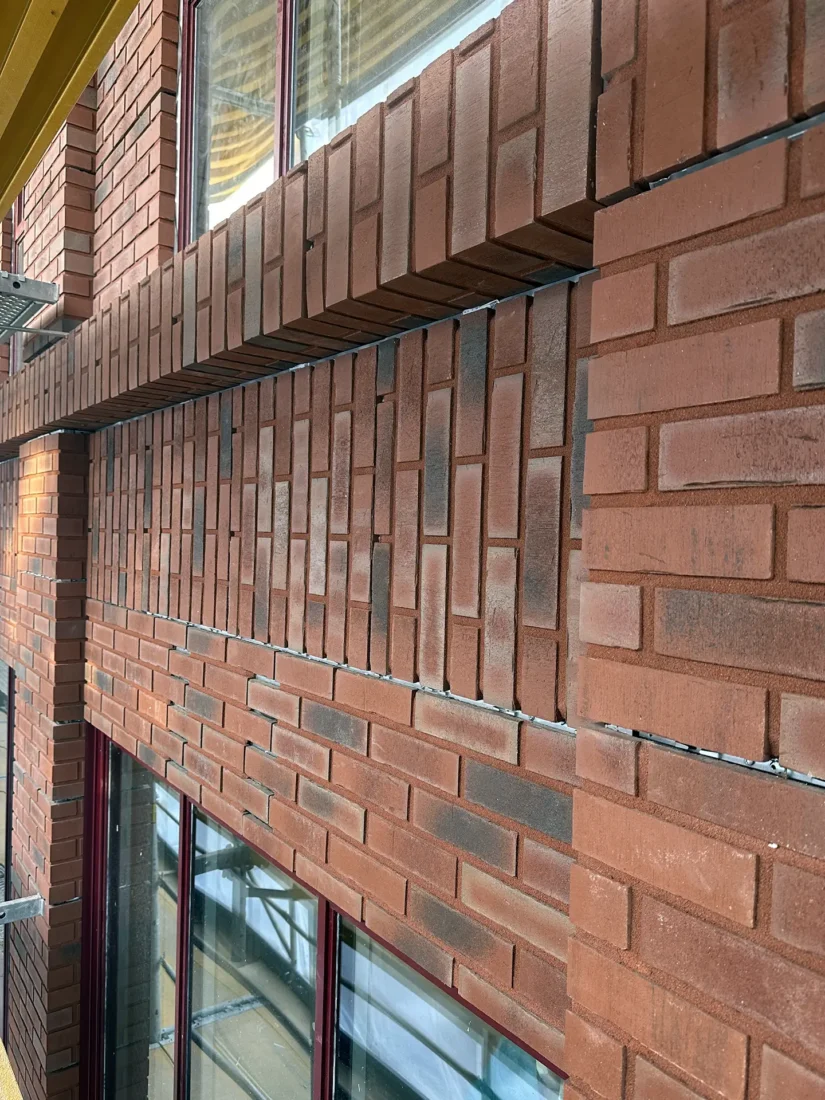 stofix rehabiliterer Thon Senter Moss